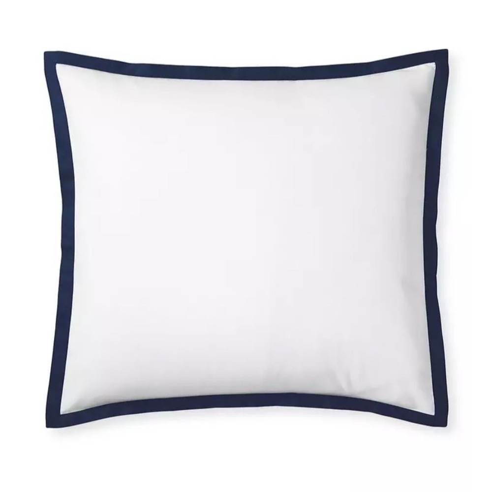 Serena & Lily Euro Pillow Shams White Navy Border Coastal Preppy 26x26 Set of 2
